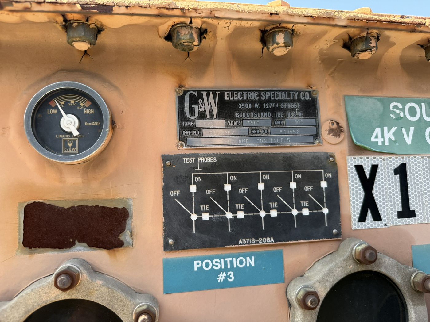 4 kV switchgear